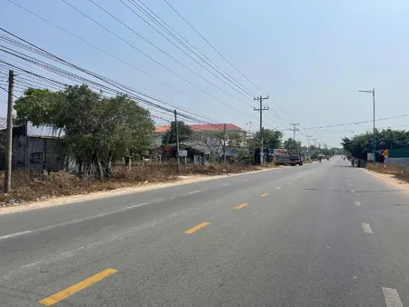 bán đất 16x60 nguyễn chí thanh, tân bình, lagi, bình thuận. 400 triệu 1mn (Tin Hết Hạn)