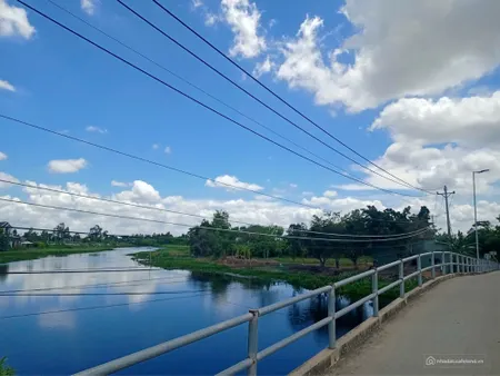 ĐẤT CHÍNH CHỦ 100Mv NGAY TRUNG TÂM CẦN ĐƯỚC CẦN SANG NHƯỢNG (Tin Hết Hạn)