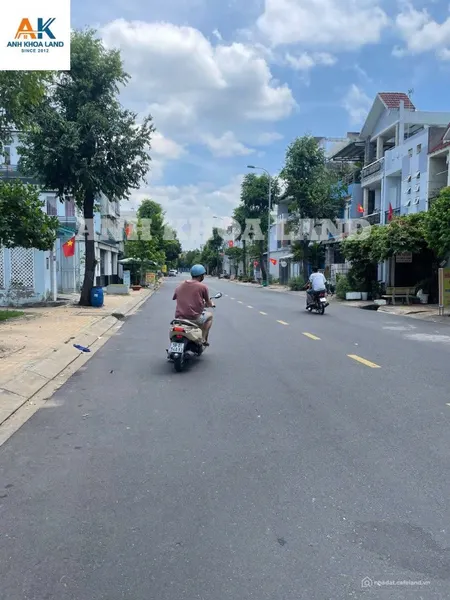 Bán gấp lô đất mặt tiền đường D1, P.Hiệp Phú, Tp.Thủ Đức (Tin Hết Hạn)