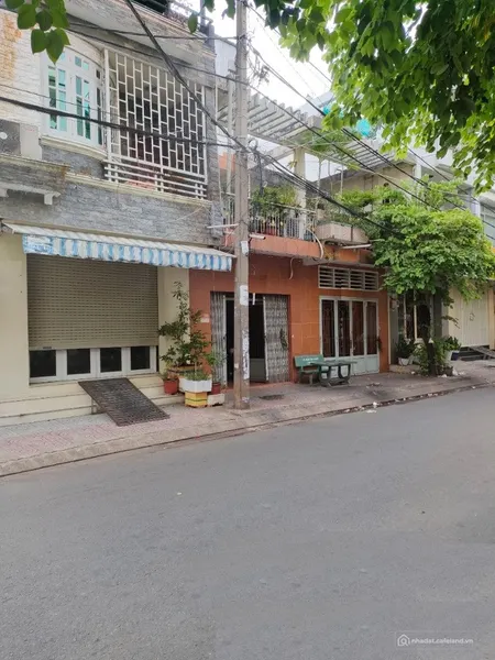 Top nhà vị trí đẹp 4 x 14m 1 trệt 1 lầu Bùi Minh Trực Quận 8 TP.HCM (Tin Hết Hạn)