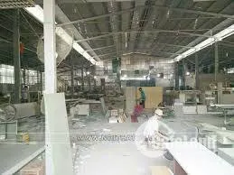 Cần ra đi gấp 975m2 Mặt Tiền Có sẵn 1 Kho sưởng gổ (Tin Hết Hạn)