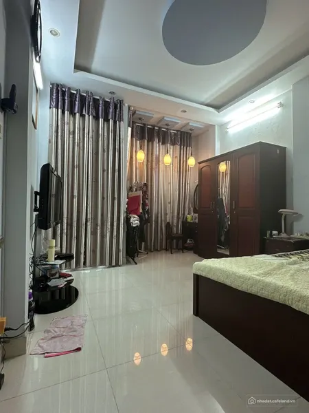 Nhà phố HIẾM Q.4 hẻm 8m Khánh Hội DTS 130m2 ngang 4m VT đẹp sát vách Q1 12.5 tỷ (Tin Hết Hạn)