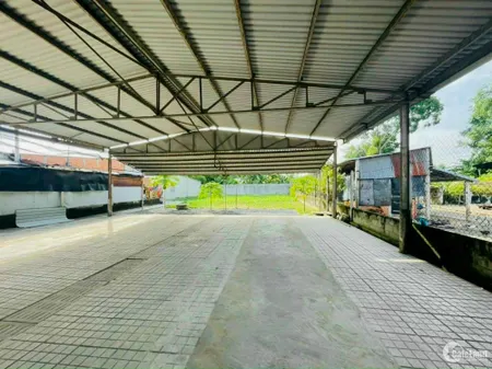 Cần Bán Nhà Xưởng xã An Phú Củ Chi DT 926m2 ( Có 300m Thổ Cư ) (Tin Hết Hạn)