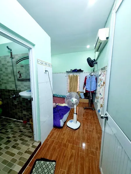 3 MẶT HẺM, HẺM THÔNG, THẲNG 1 TRỤC - 37M2 - 2 TẦNG BTCT, CÓ CỬA SAU - GIÁ 5.2 TỶ (Tin Hết Hạn)