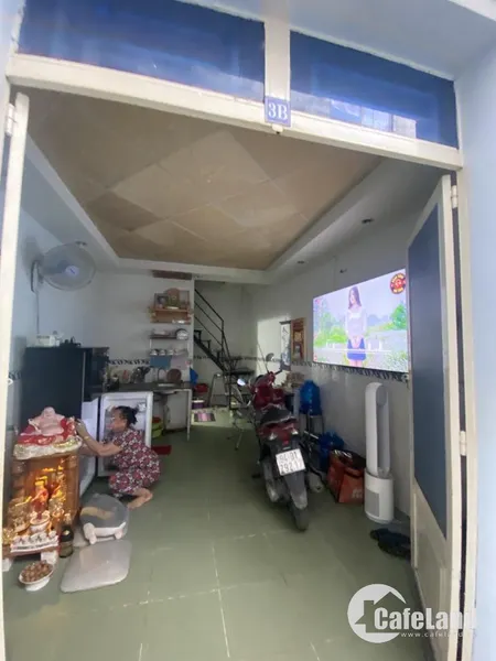 Cần bán gấp nhà mặt tiền Cao Xuân Dục phường 13 Quận 8 giá 20 tỷ.