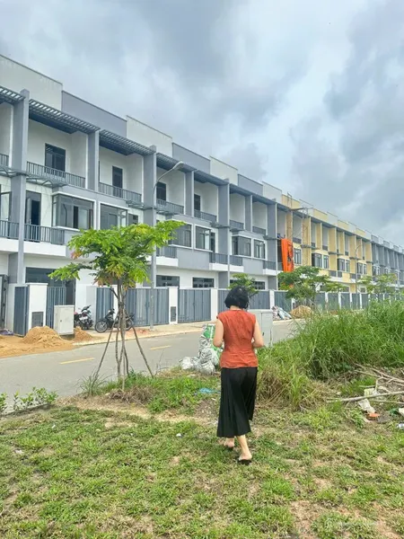 Nhà phố Phước Đông New City Trảng Bàng, sổ sẵn, nhà sẵn giá 1,2 tỷ/căn (Tin Hết Hạn)