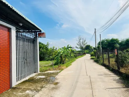 1 lô đất rẻ đẹp không thể bỏ qua, đường bê tông gần bệnh viện Hàn Quốc (Tin Hết Hạn)