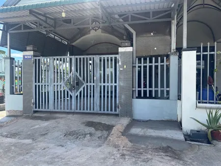 BÁN ĐẤT TẶNG NHÀ CẤP 4 CÒN MỚI (Tin Hết Hạn)