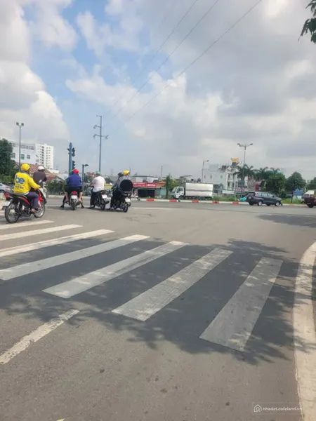 Sốc giá – Nhà đẹp Linh Đồng – Chủ cần tiền bán chỉ 4,x tỷ. (Tin Hết Hạn)