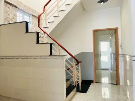BÁN NHÀ MỚI MẶT TIỀN NB BÙI MINH TRỰC,P6,XE HƠI VÀO TẬN NHÀ, KHU VIP (Tin Hết Hạn)