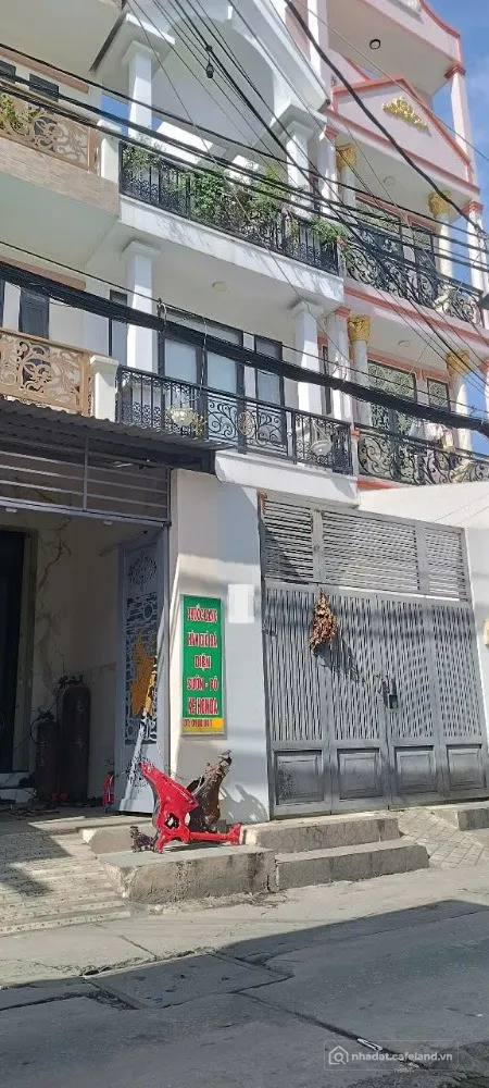 Mặt tiền kinh doanh 3 tầng, gần Viettel Nguyễn Sơn, 6.45 tỷ (Tin Hết Hạn)