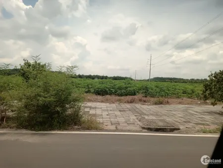 Gia đình về quê cần sang lại lô đất ngay KDC Đại Nam có 200m thổ cư (Tin Hết Hạn)
