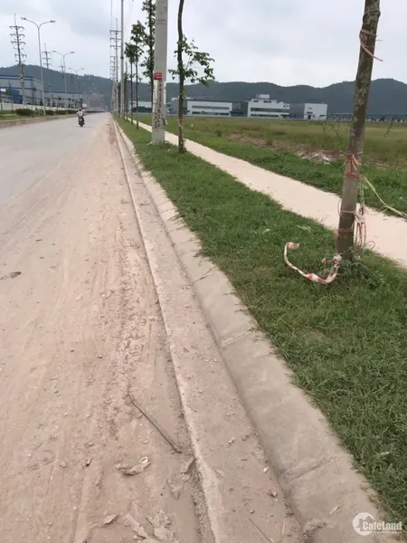 Bán đất lô đất KCN Song Khê Nội Hoàng – Bắc Giang, Diện tích 8.000m2 vuông vắn. (Tin Hết Hạn)
