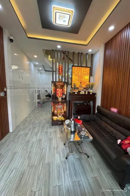Quận 11, đường Ba Tháng Hai, phường 12, 35m2, 2 tầng, mới đẹp, nhỉnh 5 tỷ (Tin Hết Hạn)
