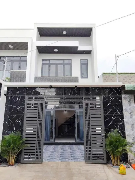 Siêu Phẩm Nhà Trệt Lầu Sổ Riêng Full Thổ Cư Có Điện Nước Máy Đầy Đủ Bao Sang Tên