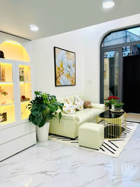 Bán nhà mới đẹp. Nguyễn Văn lượng giá tốt