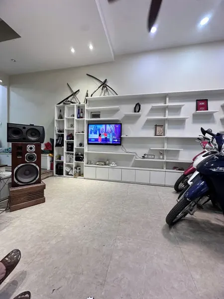 KIM ĐỒNG, HOÀNG MAI, 46/48 M2 , 5 TẦNG, MẶT TIỀN 4,2 M, GIÁ NHỈNH 16 TỶ,
