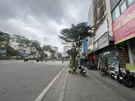 BÁN NHÀ PHỐ TÂY SƠN, 4 TẦNG, NGÕ Ô TÔ, KHU VIP GẦN PHỐ, 6 TỶ