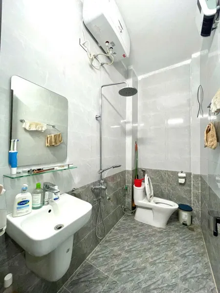 KIM NGƯU NGÕ THÔNG 2 THOÁNG NHÀ ĐẸP 60M2 CHỈ 5.5 TỶ 0812383898