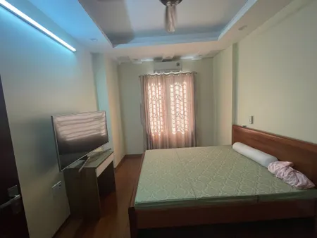Cho thuê nhà ngõ 203 Kim Ngưu, 4 tầng x 43m2, 4 ngủ, 14 Triệu ở gia đình, nhóm