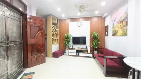 Bát Khối Long Biên - Dân xây cực chắc chắn - 40mx 5 tầng chỉ 5.8 tỷ