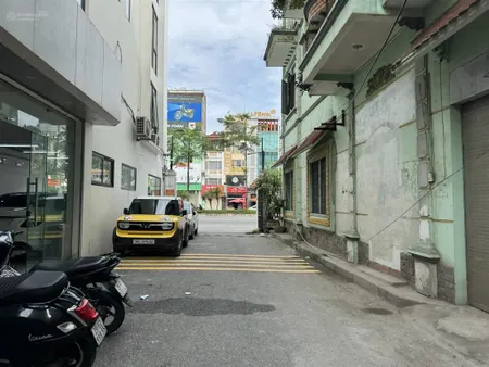 Bán gấp lô đất 57,5m2 tại ngõ 8 ngô gia tự, phường việt hưng, đường ô tô tránh, khổ đất đẹp.