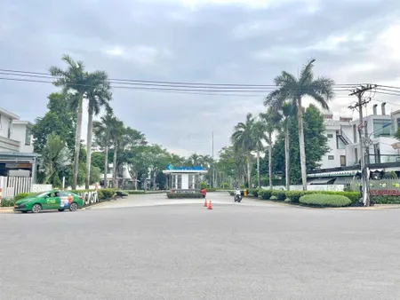 Bán nhanh 6x15m đất nền mặt tiền đường liên phường quận 9 giá tốt cho khách hàng đầu tư