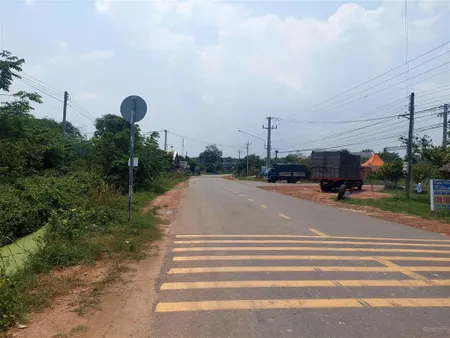 Bán đất skc mặt tiền đt 748 có sẵn gpxd, đất đóng thuế 1 lần