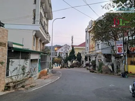 Bán lô đất Yersin Đà Lạt CÁCH HỒ XUÂN HƯƠNG CHỈ 500M giá 22 tỷ TL
