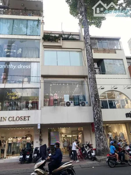 BÁN GẤP MBKD TRẦN QUANG DIỆU,QUẬN 3-GIÁ:5,1TỶ/45m(5x9m).ĐANG CHO THUÊ 35TR/TH.SỔ ĐẸP