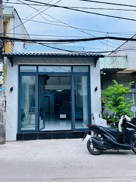 GIảm giá nhà hẻm xe tải Phạm Hùng, P4 Q8. DT 62m2. Giá chỉ 4,08 tỷ.