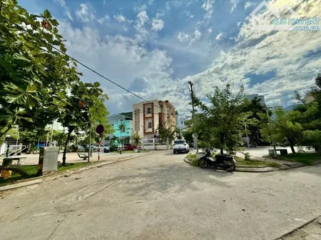 BÁN NHÀ 2 TẦNG – 2 MẶT TIỀN – GẦN VÕ NGUYÊN GIÁP- SÁT BIỂN MỸ KHÊ – DIỆN TÍCH KHỦNG 500M2