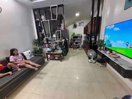 Bán nhà Trung Tựu, 30m2, 4 tầng, mặt tiền 4.1m giá 6.35 tỷ