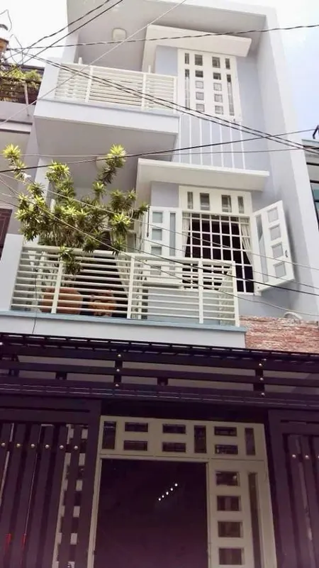 SƠN KỲ - TÂN PHÚ - HẺM XE TẢI NGỦ TRONG NHÀ - 68M2 (4x17) 3 TẦNG SÂN THƯỢNG - VỊ TRÍ VIP KINH DOANH SẦM UẤT - CHỈ 7,6 TỶ CÒN TL