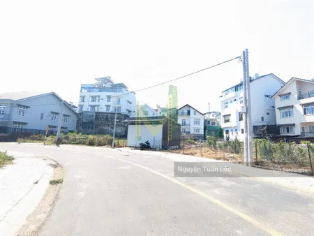 Cần bán gấp lô đất biệt thự kqh phạm hồng thái, đà lạt, cách hồ xuân hương chỉ 500m