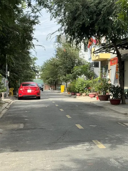 Bán đất chính chủ ,dt 52,4m, giấy tờ đầy đủ