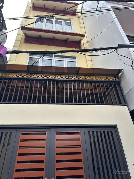 Bán nhà 3 tầng phố chợ gạo, an tảo, đường ô tô đỗ cửa, 50m ra trục nguyễn văn linh, giá 3,55 tỷ.