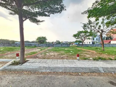 Bán đất tại đt 741, thị trấn lai uyên, bàu bàng, bình dương, 850 triệu, 300 m2, cho thuê gần kcn .