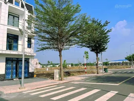 Mở bán dự án smart city dt 75m2, giá 2,69 tỷ tại bình dương. sổ hồng riêng