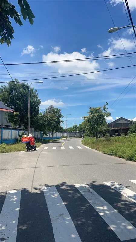 Đường 7,5m khuê đông ,lô kề góc ,view sông mát mẻ
