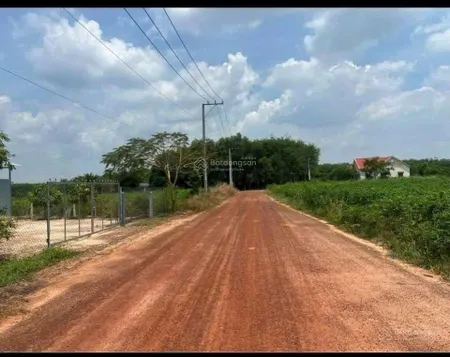 Lai hưng bàu bàng bình dương ( nay phường bến cát ). dt 10.000 m2 thổ cư 1200