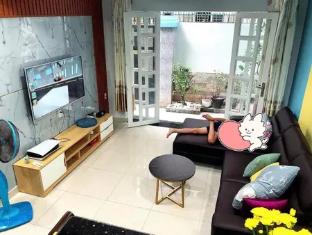 rộng HIẾM 6m, DT 105m2, 4 tầng đúc, HXH Nguyễn Thị Huỳnh, dân trí cao ở / kd tốt