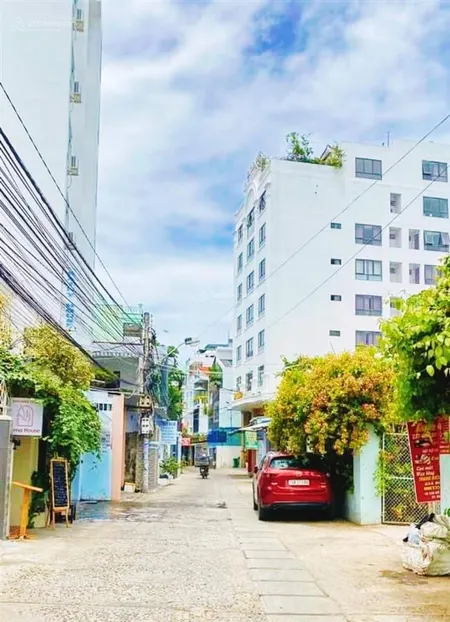 Hẻm sao biển (cách biển hòn chồng 300m) giá 3 tỷ 550 triệu