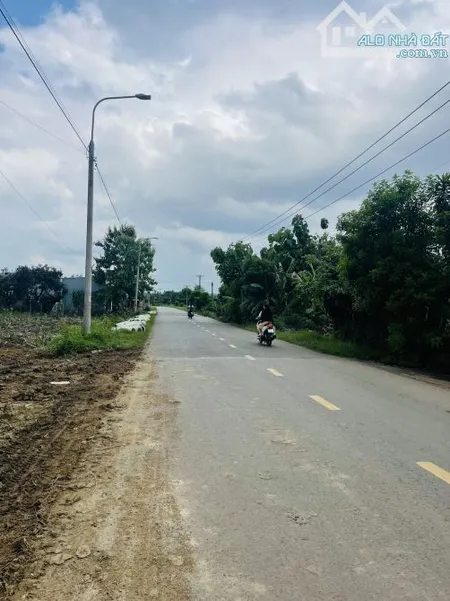Chính chủ bán lô đất mặt tiền ĐT761 giá 350 triệu , sổ Hồng Riêng