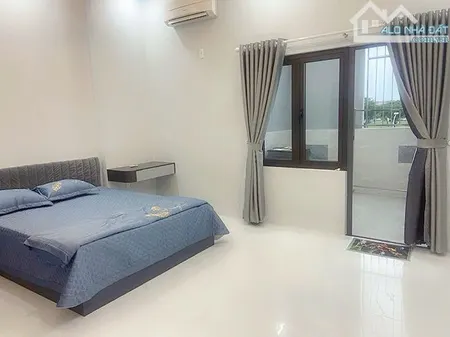 BÁN NHÀ 3 TẦNG KHU E KIM LONG ĐƯỜNG 7,5 DT 100 m2 lh HIỀN
