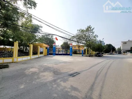 Tứ Hiệp Thanh Trì – Nhà Đẹp 6 Tầng Thang Máy – Vị Trí Kinh Doanh – Đường Ô Tô Tránh!
