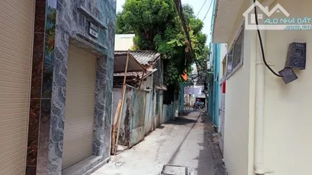 Bán nhà vị trí đẹp, 2 mặt hẻm, cách Lê Lợi 20m, GIÁ DỄ MUA