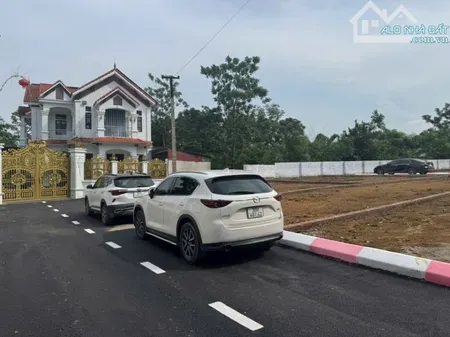 Lô góc 100m2 full thổ cư cách Quốc lộ 21 500m giá nhỉnh 2 tỷ, cách đại học Quốc gia 5ph
