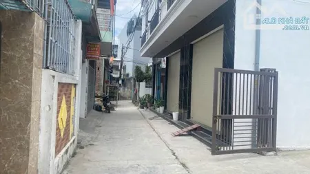 Cực đẹp 97m2 đất Quỳnh Cư, Hùng Vương, ngõ nông oto đỗ cửa giá chỉ hơn 16tr/m2