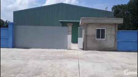 Bán 2.000m2 đất (nhà xưởng 600m2,đất thổ cư 1.100m2 và 300m2 đất vườn). (Tin Hết Hạn)